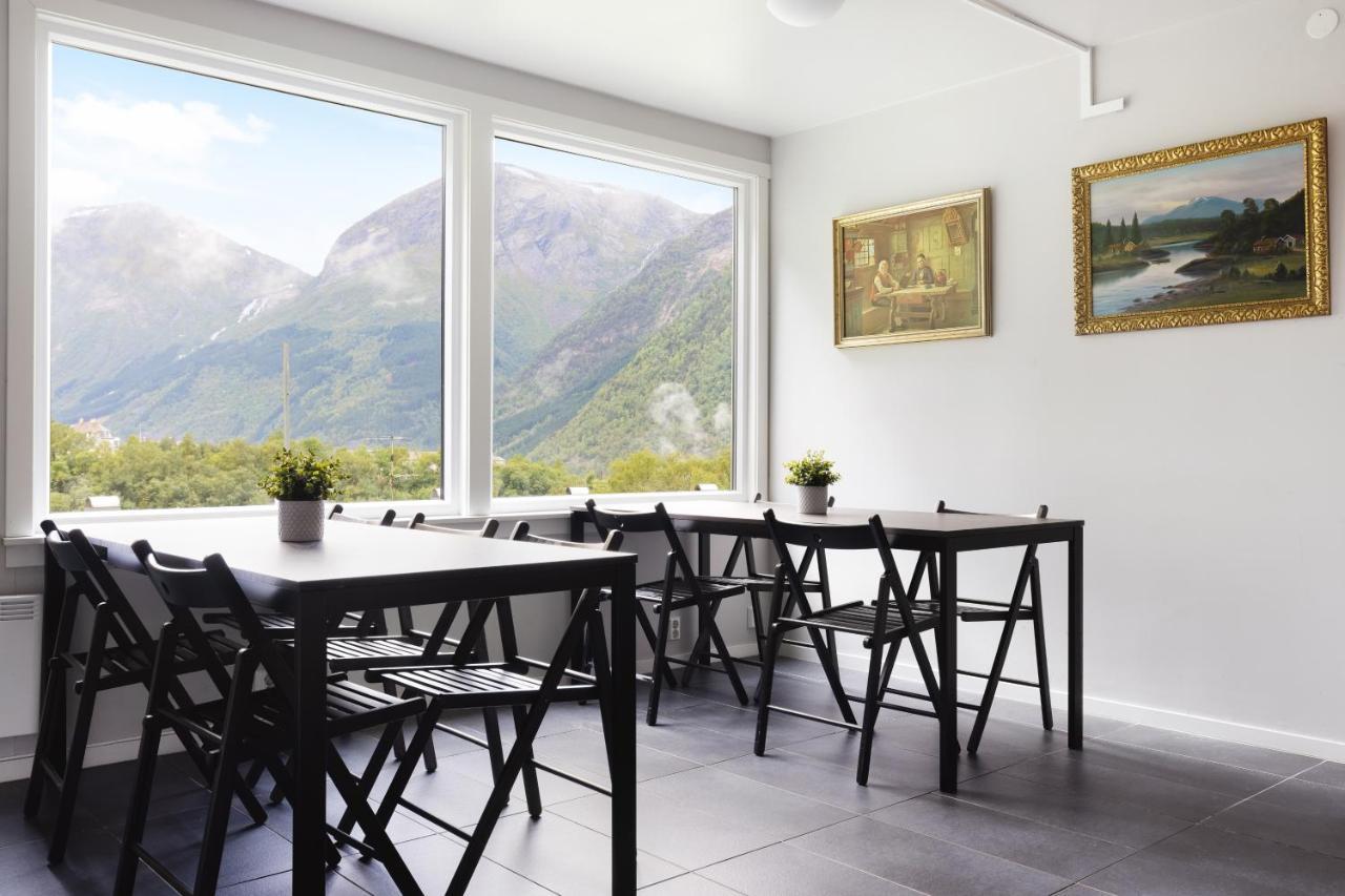 Trolltunga Hostel ทิสซิดัล ภายนอก รูปภาพ